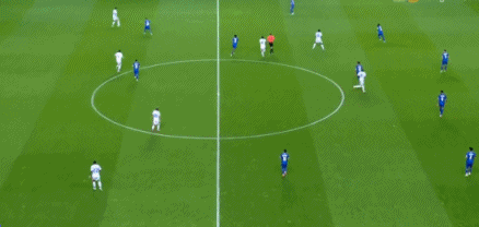 近倒三角回, 雷维沃左侧 近倒三角回, 雷维沃左侧