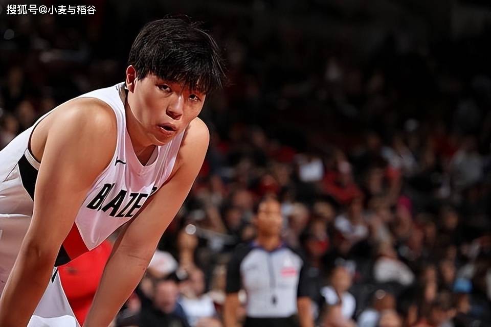 上现在有了, 篮板 上现在有了, 篮板